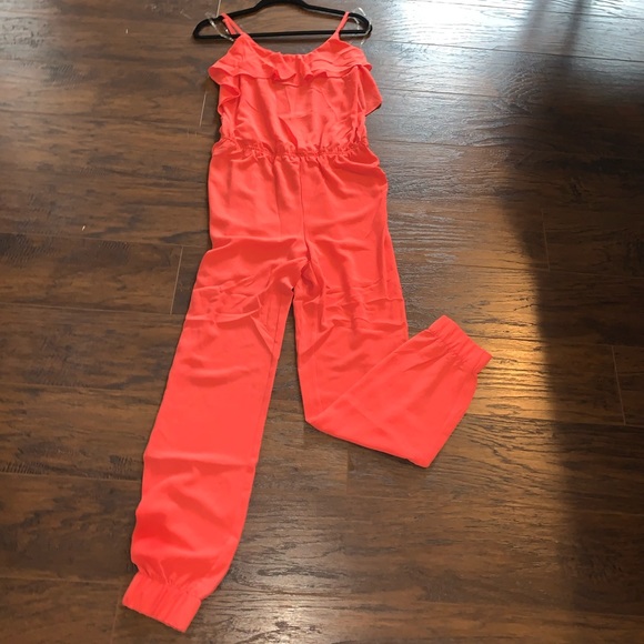 NWT Coral Romper with adjustable straps - Picture 11 of 11